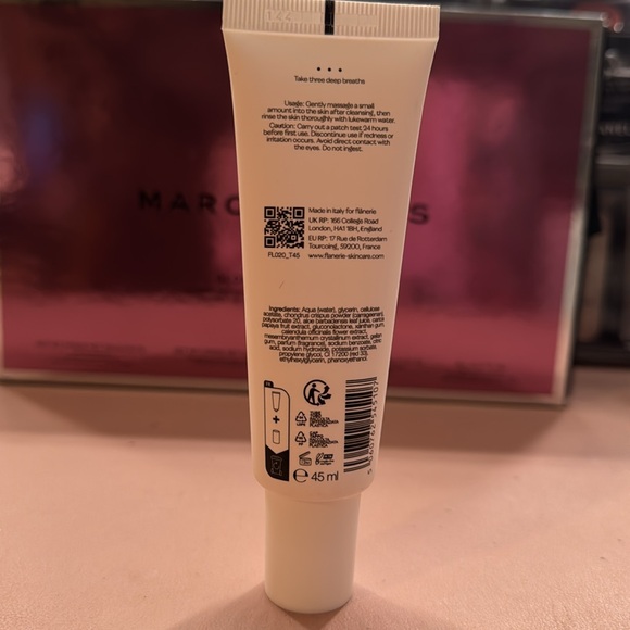 SEALED flanerie Pore Refining Exfoliator 1.52oz/45mL - Picture 3 of 4